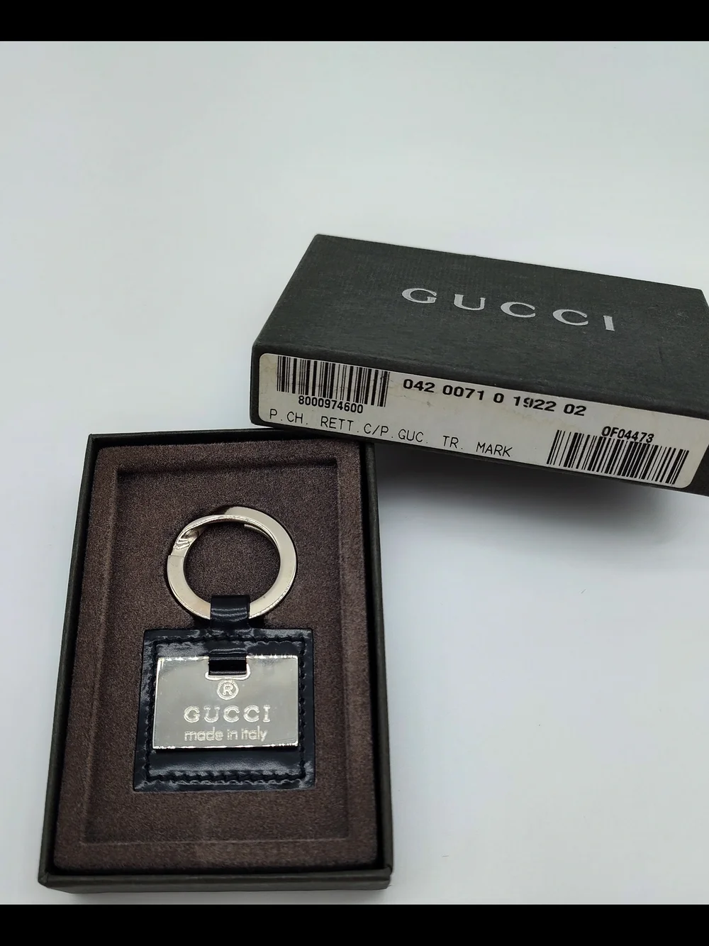 GUCCI Vintage Black Leather Silver Logo Plaque Key Ring Keychain Boxed Italy